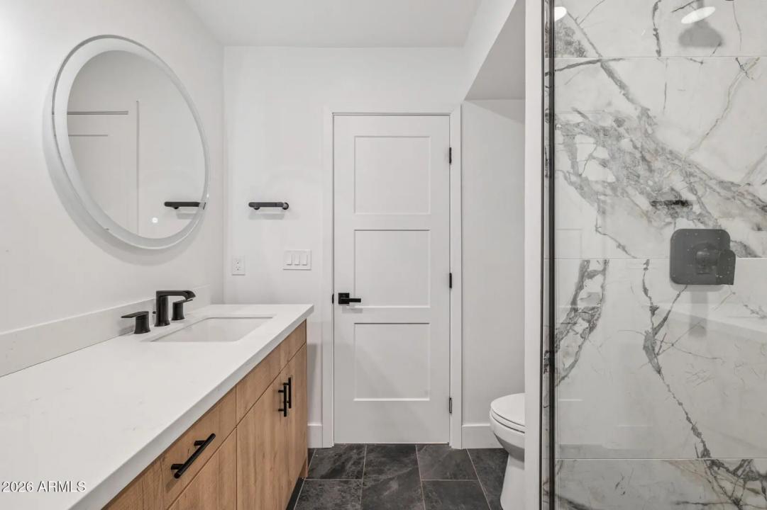 Real Estate Picture 26