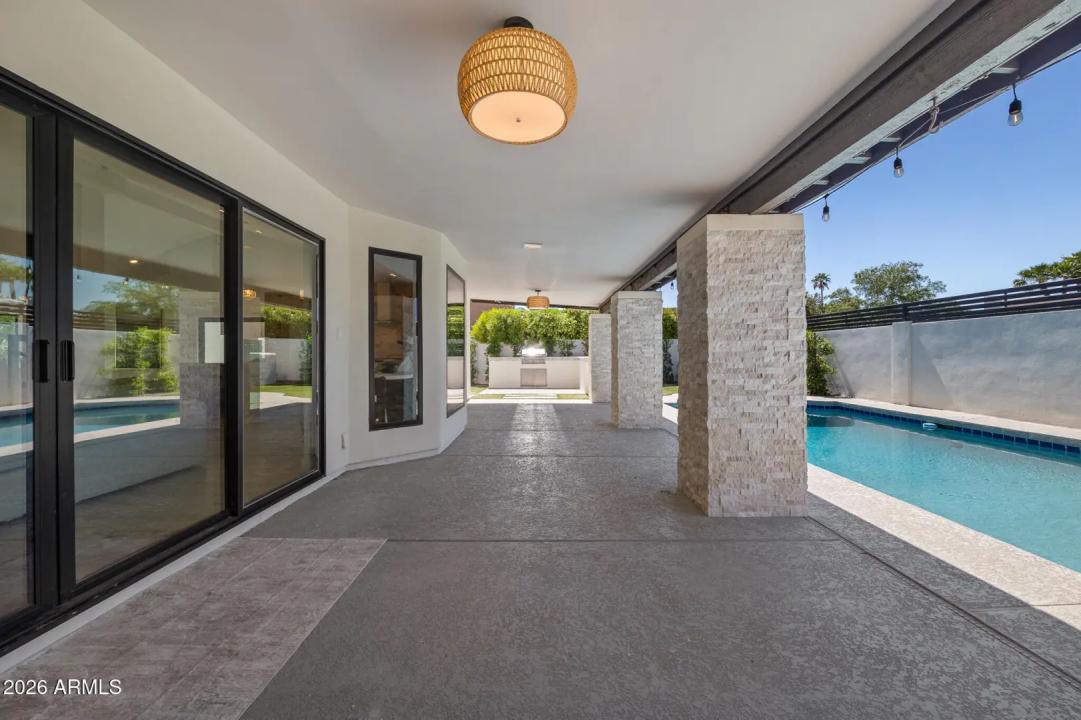 Real Estate Picture 46