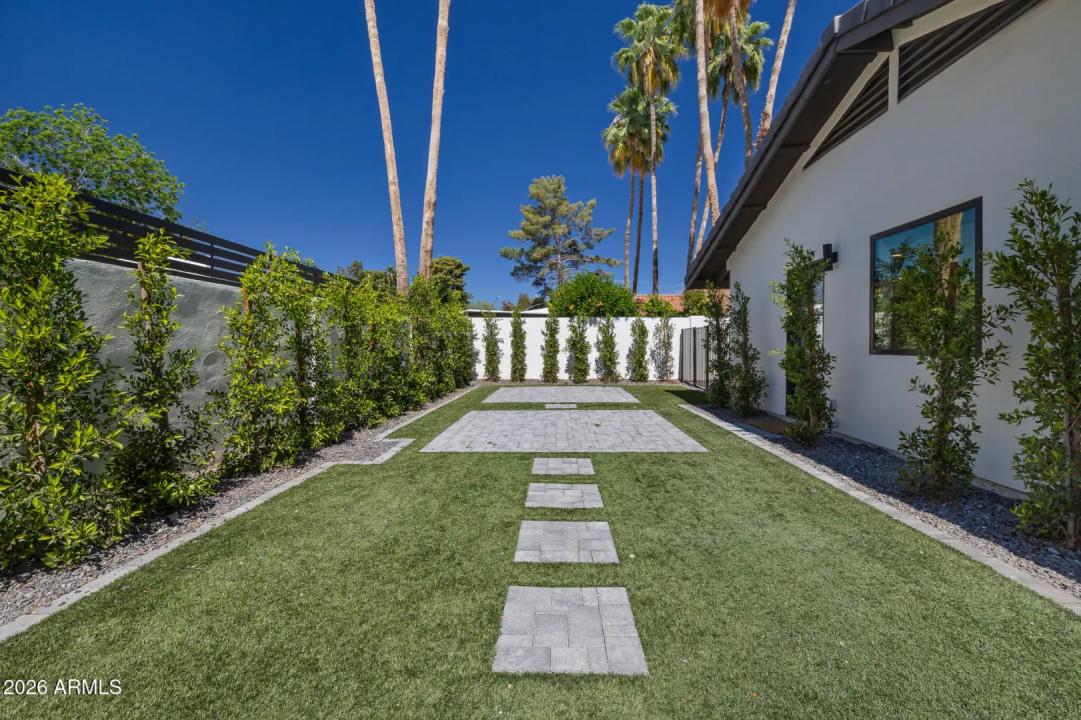 Real Estate Picture 47