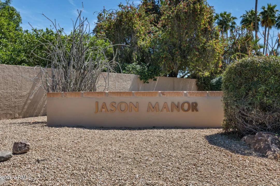 Real Estate Picture 60