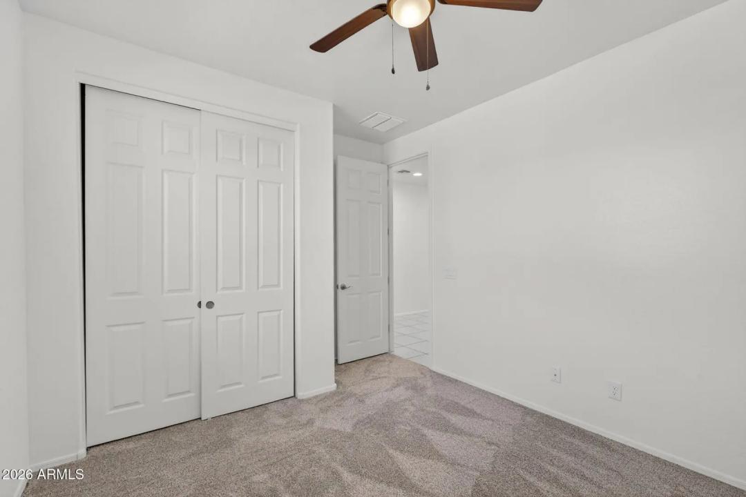 Real Estate Picture 24