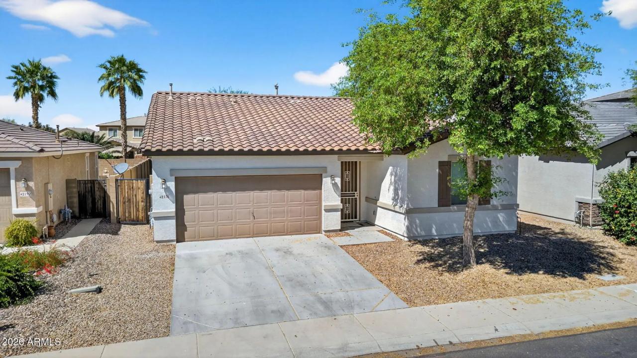 Real Estate Picture 42