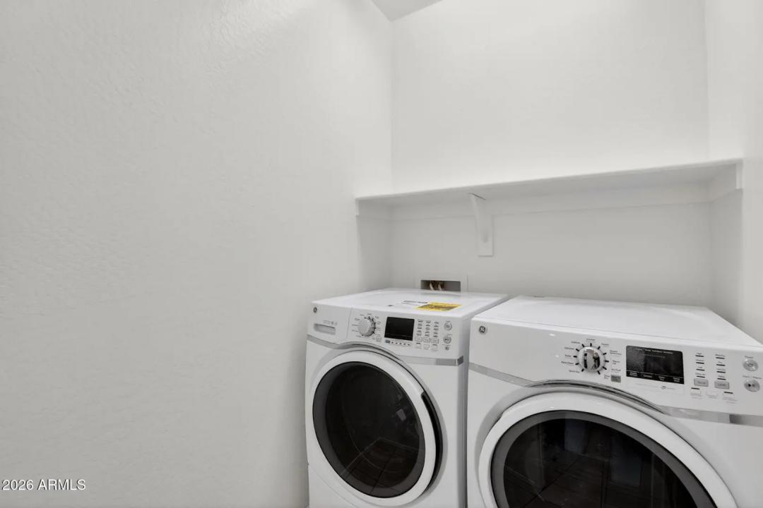 Real Estate Picture 28