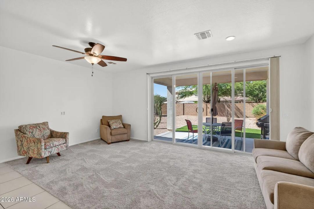 Real Estate Picture 13