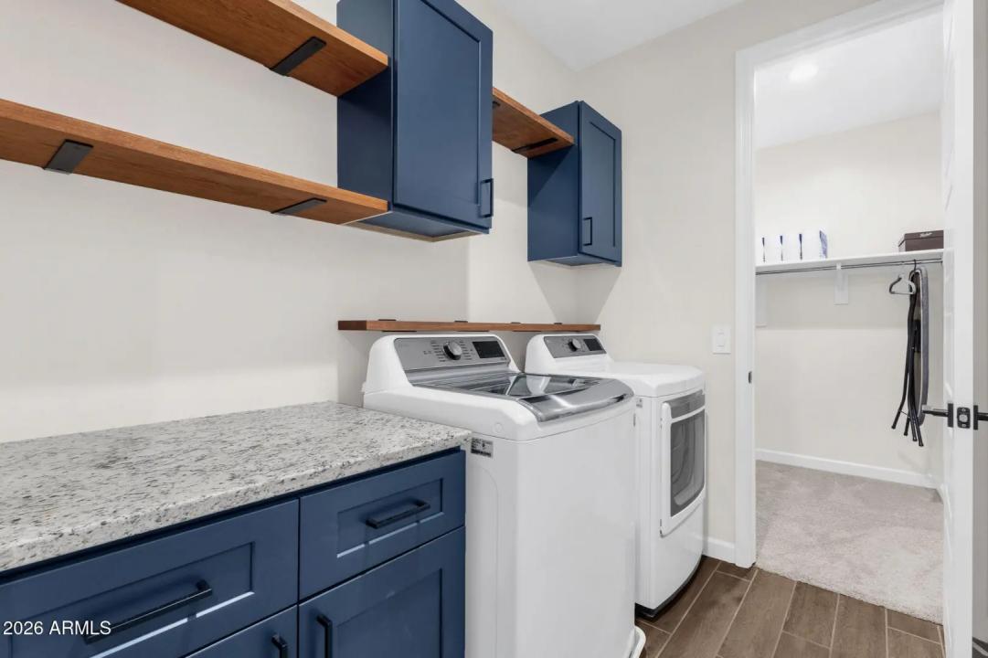 Real Estate Picture 19