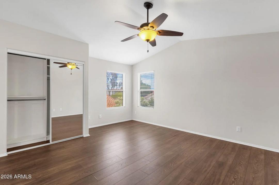 Real Estate Picture 19