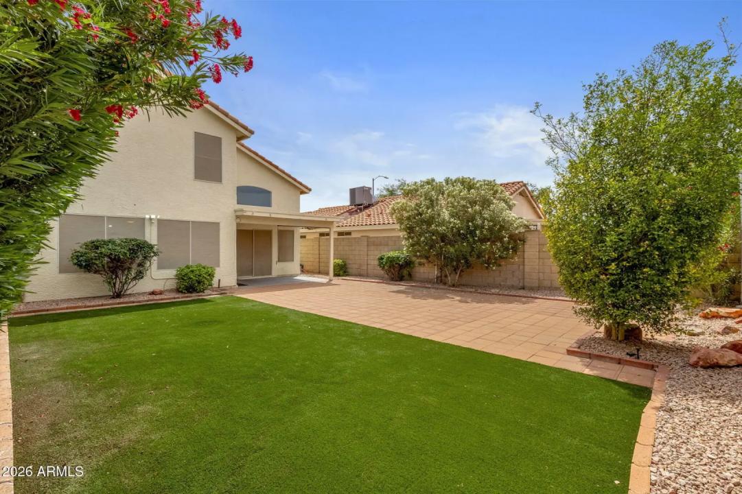 Real Estate Picture 28