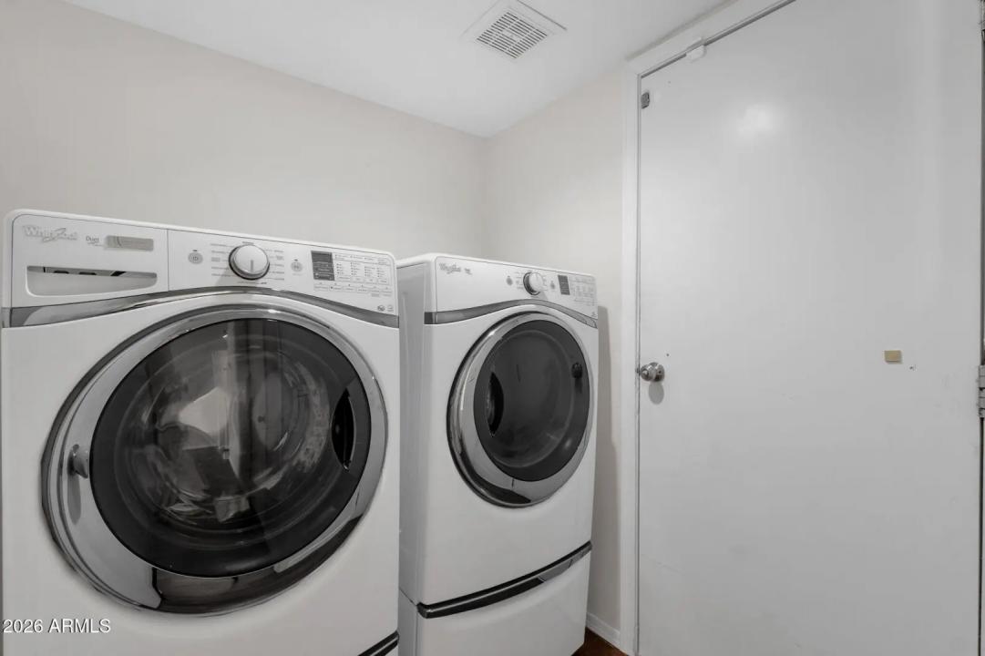 Real Estate Picture 26