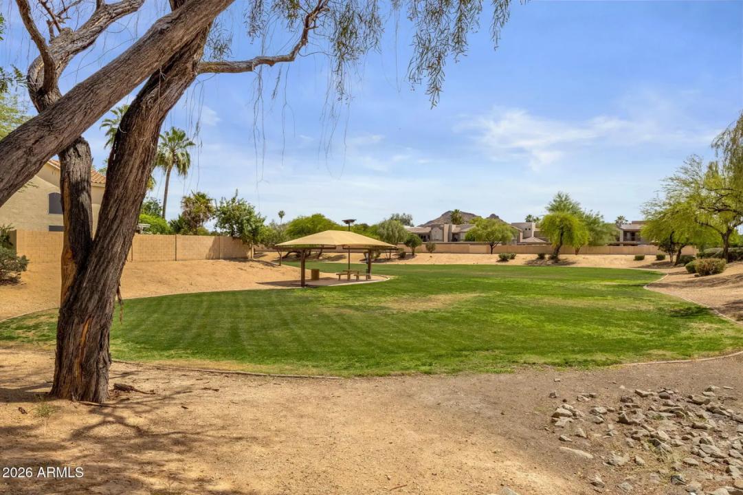 Real Estate Picture 34