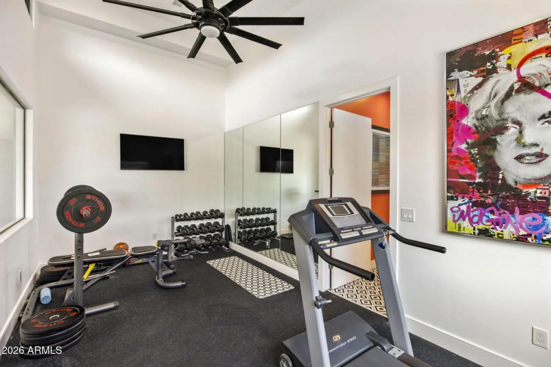 Real Estate Picture 34