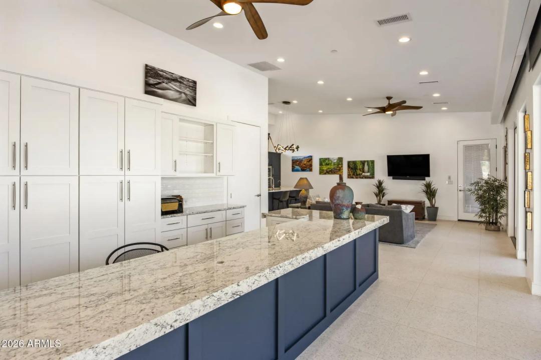 Real Estate Picture 41