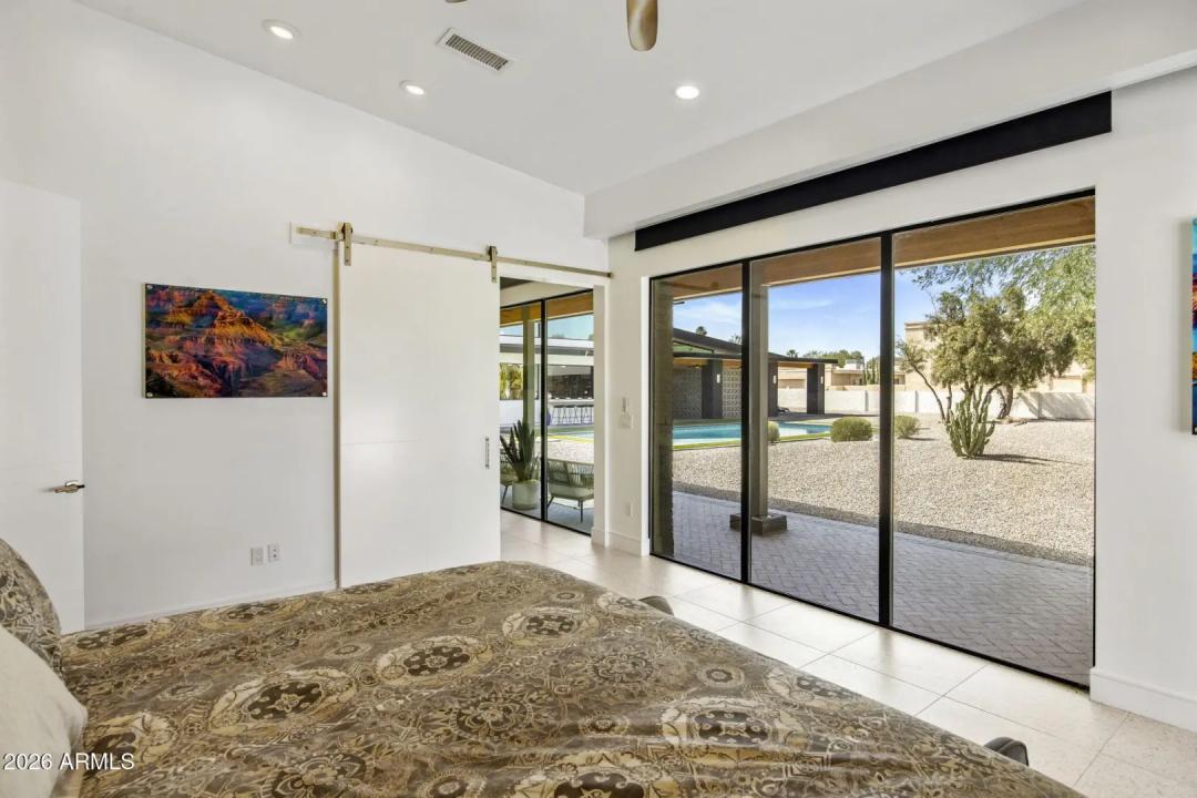 Real Estate Picture 43