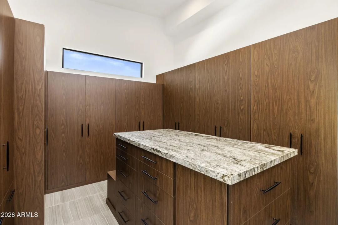 Real Estate Picture 45