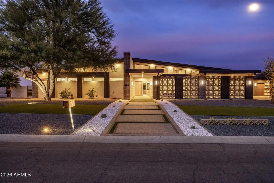 Real Estate Picture 2