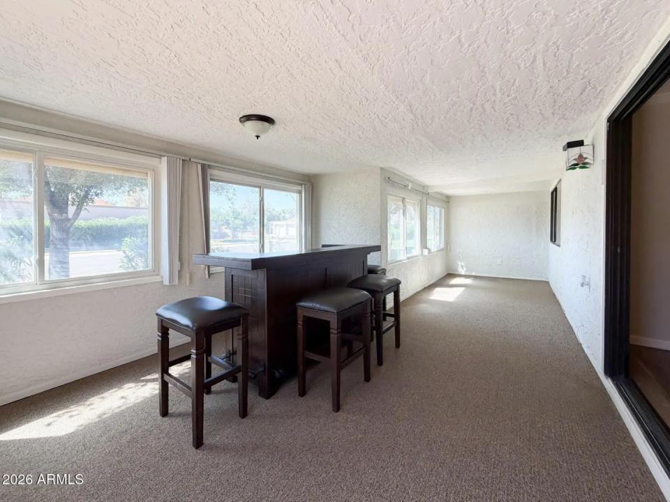 Real Estate Picture 7