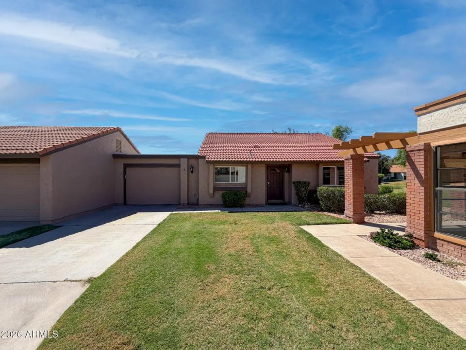 Real Estate Picture 1