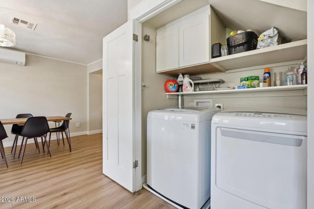 Real Estate Picture 19