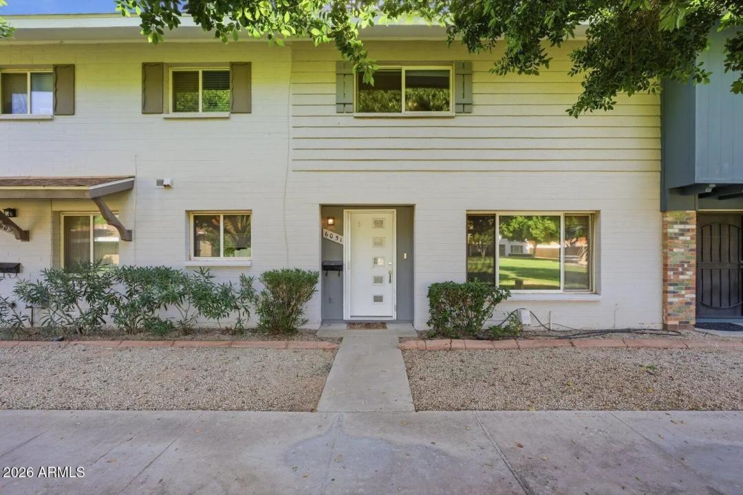 Real Estate Picture 20