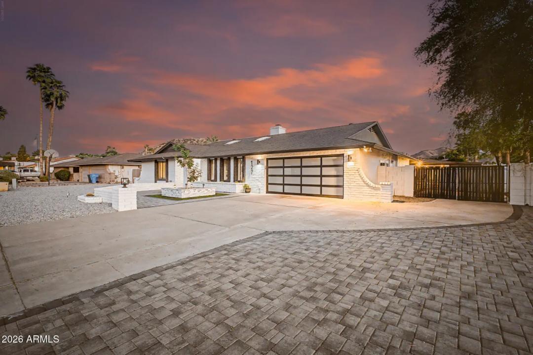 Real Estate Picture 2