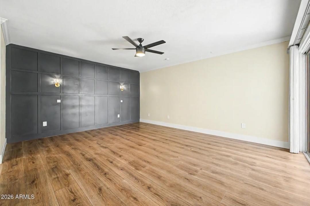Real Estate Picture 20