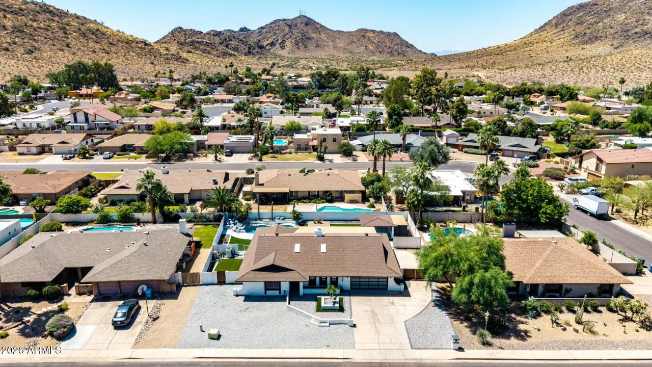Real Estate Picture 33