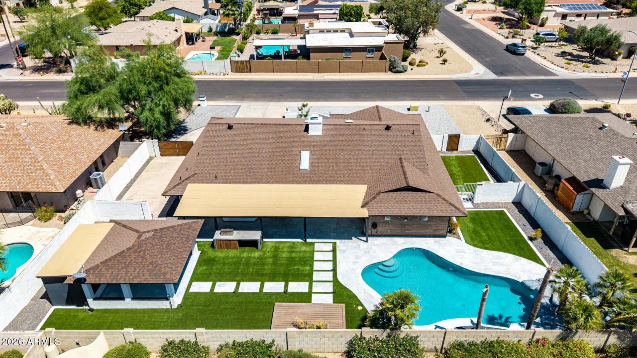 Real Estate Picture 36