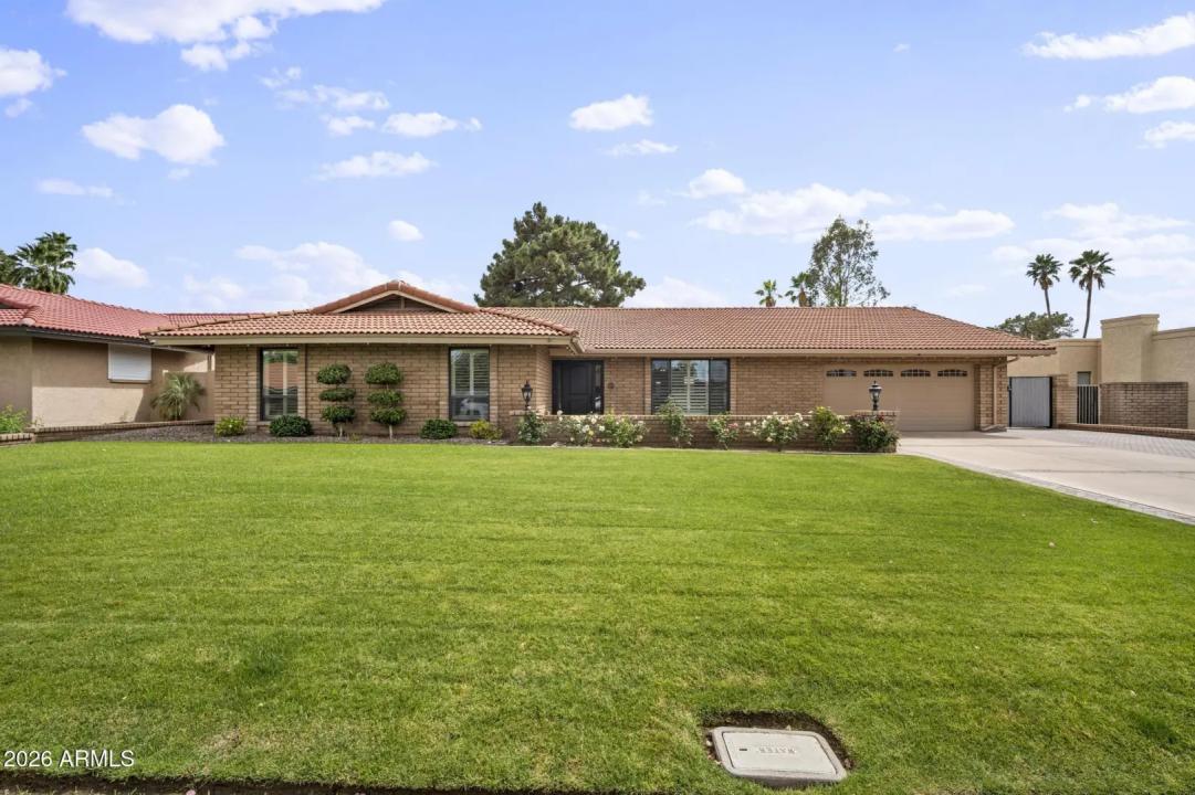 Real Estate Picture 2