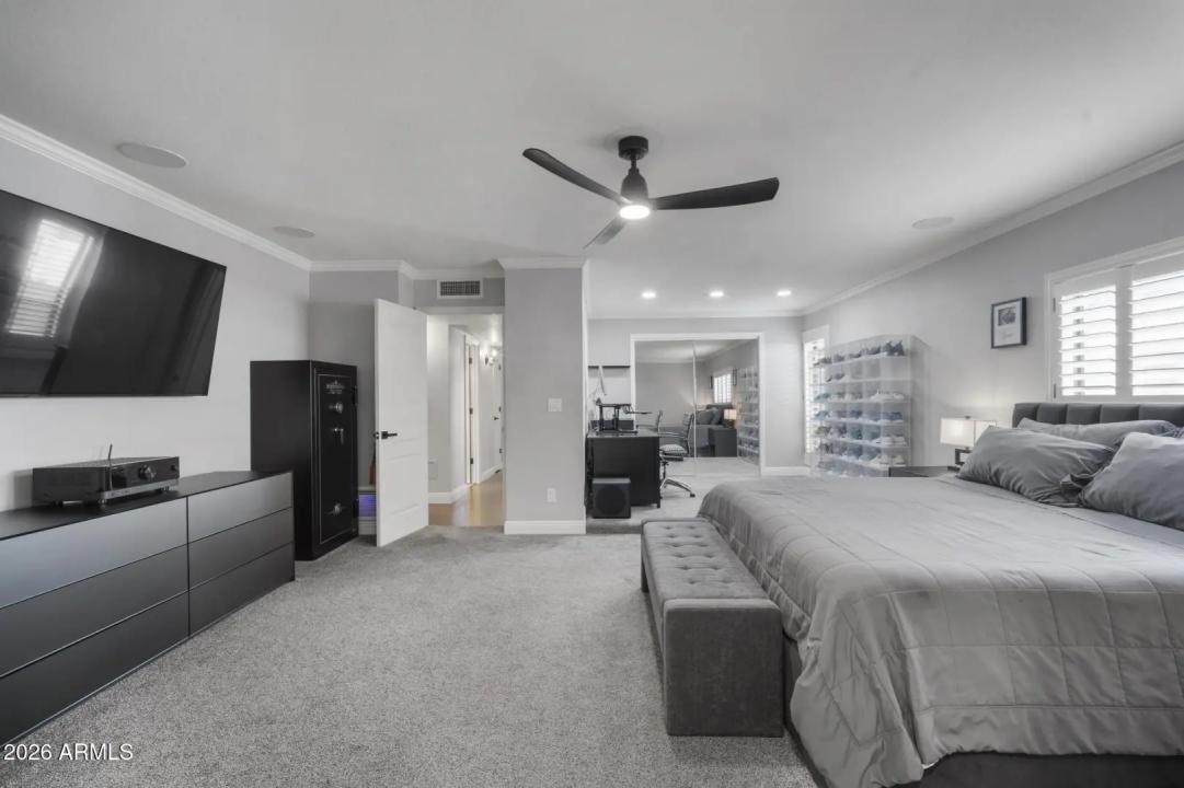 Real Estate Picture 33