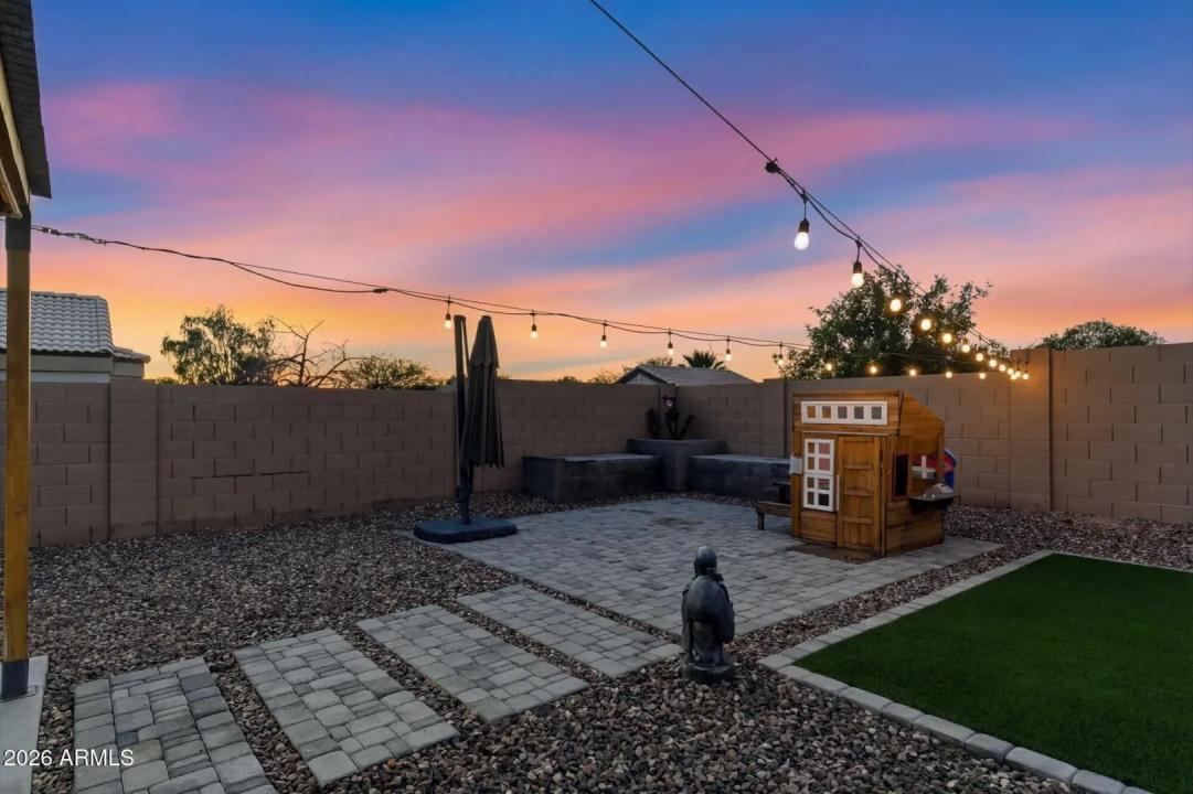 Real Estate Picture 27