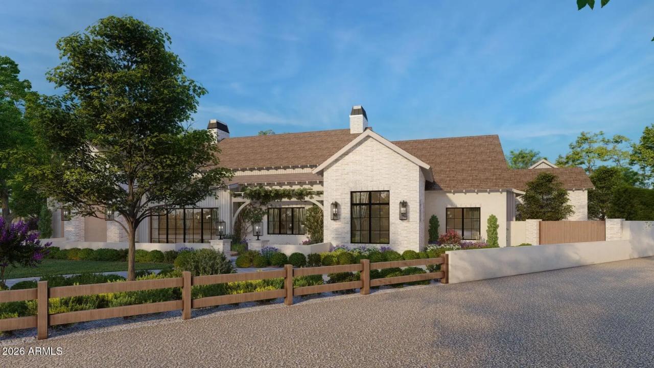 Real Estate Picture 4