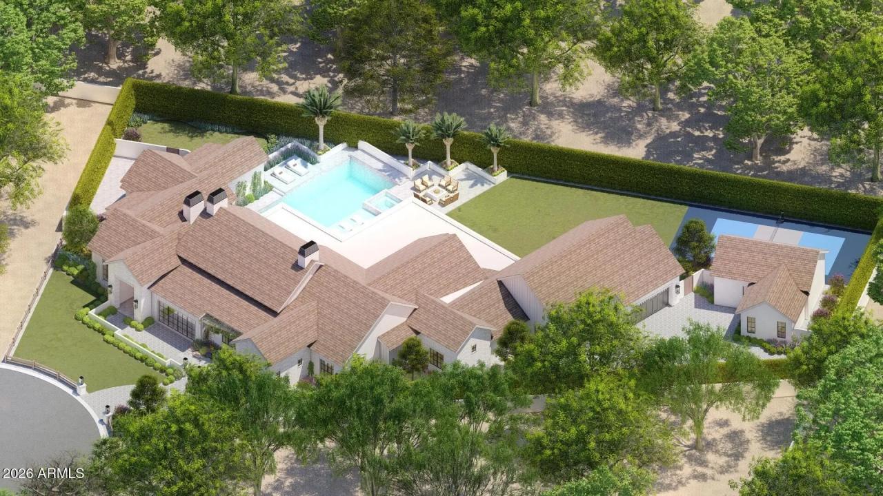 Real Estate Picture 8