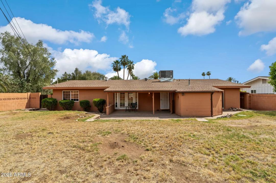 Real Estate Picture 20