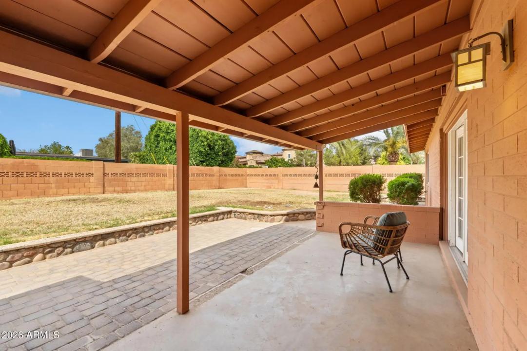 Real Estate Picture 21