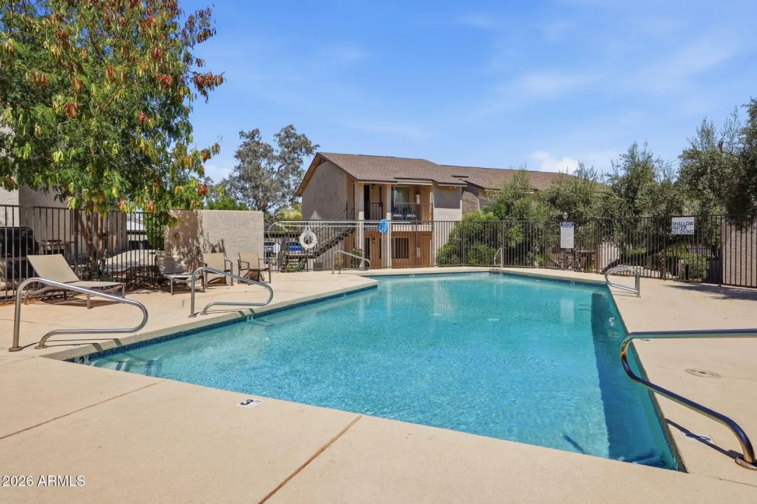 Real Estate Picture 22