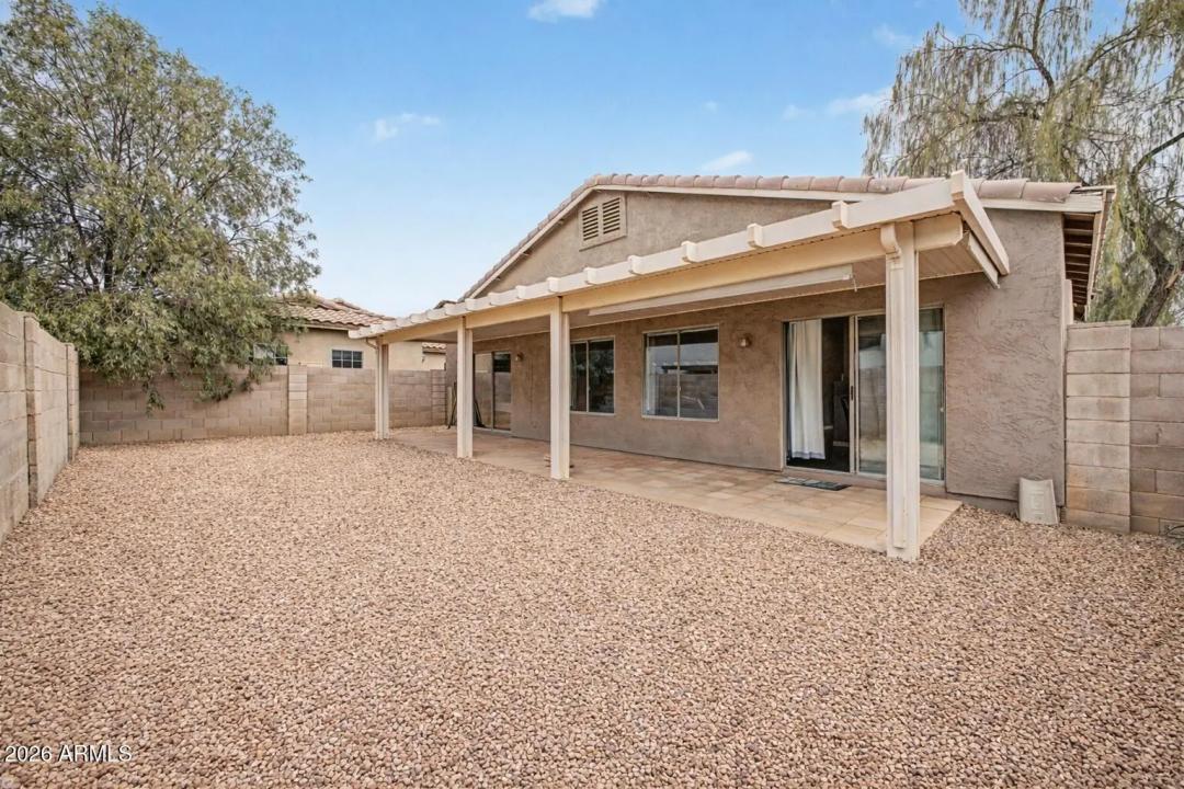 Real Estate Picture 22