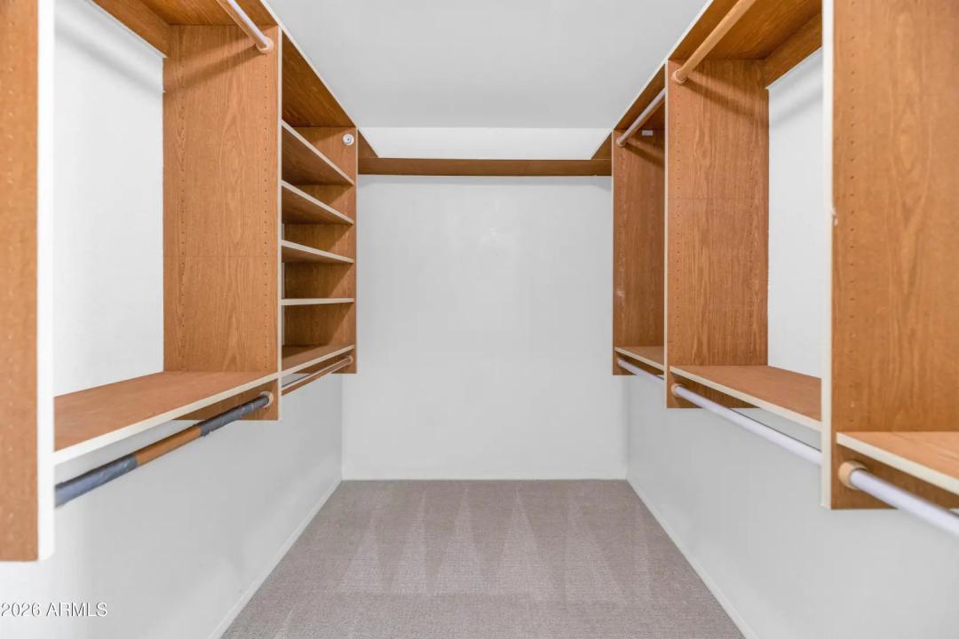 Real Estate Picture 17