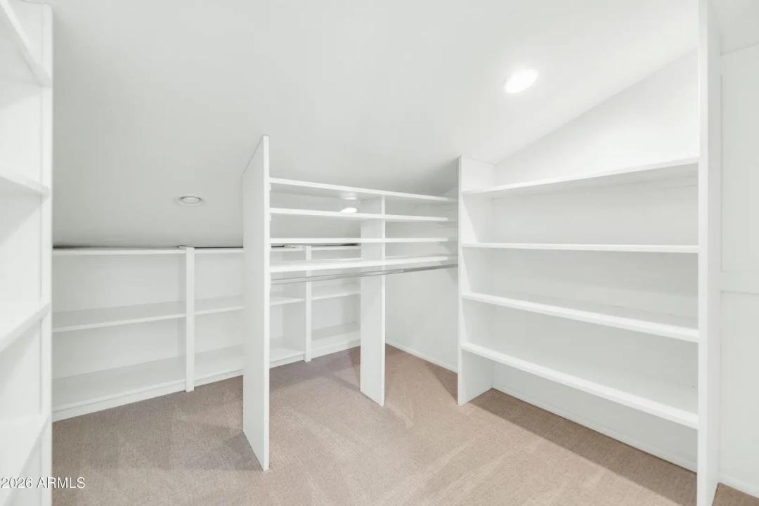 Real Estate Picture 16