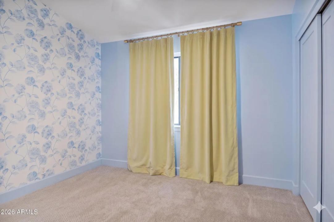 Real Estate Picture 27