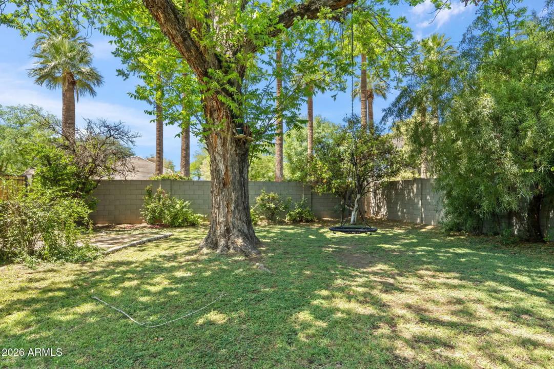 Real Estate Picture 21