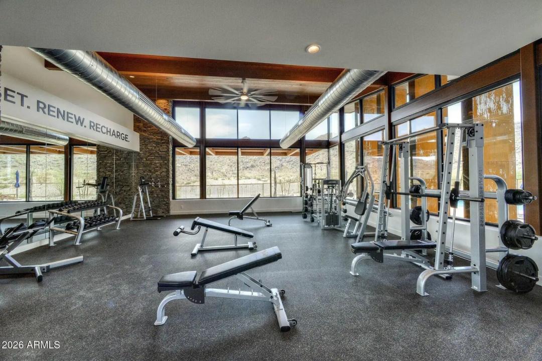 Real Estate Picture 43