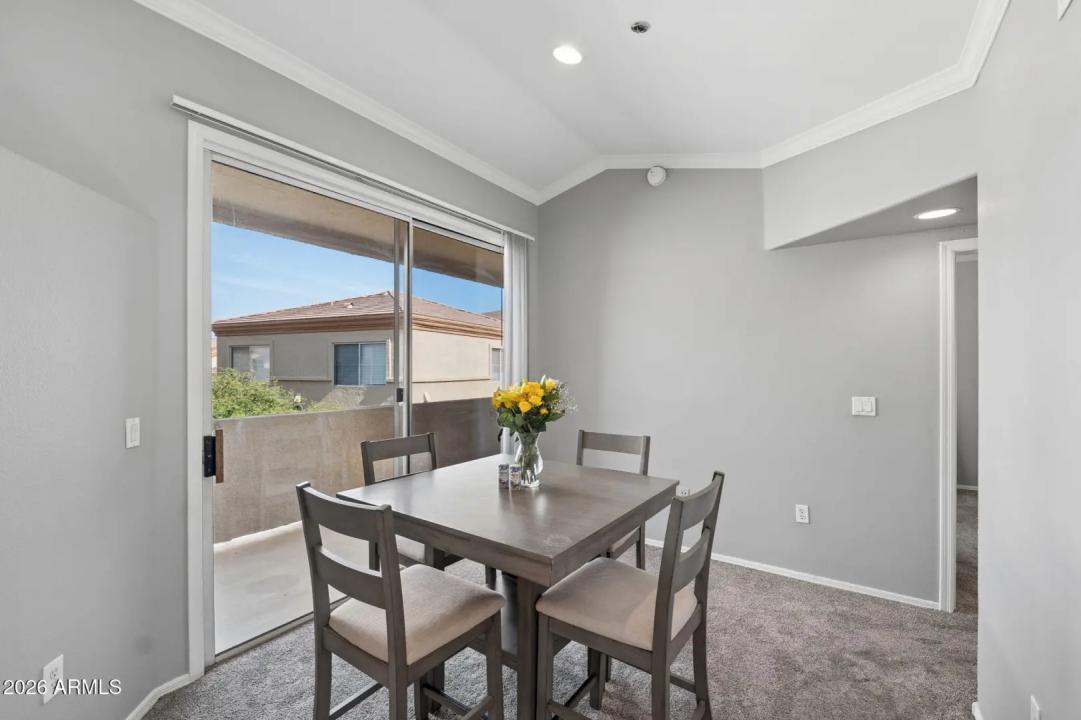 Real Estate Picture 10