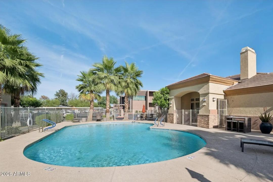 Real Estate Picture 2