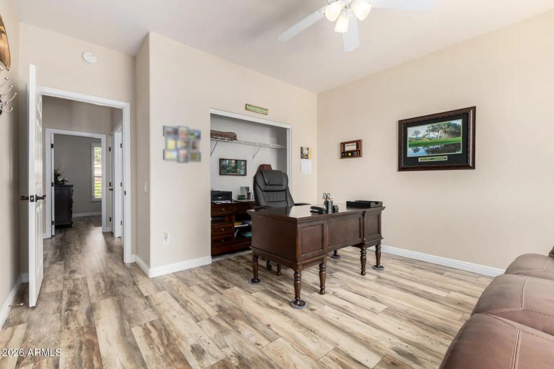 Real Estate Picture 19