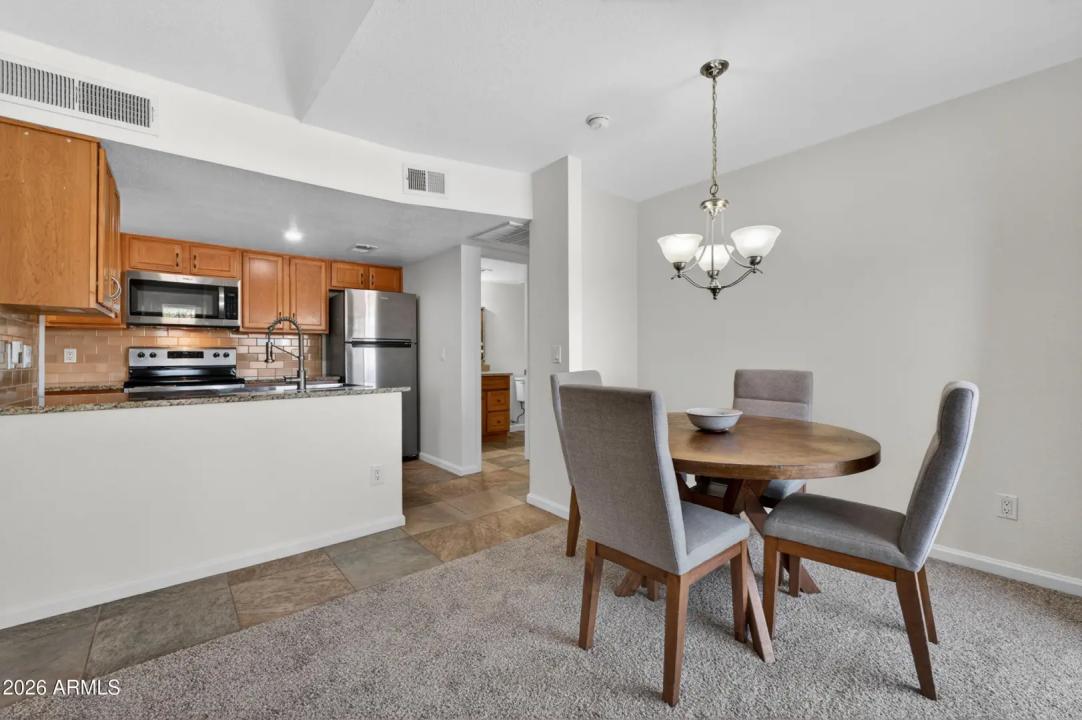 Real Estate Picture 6