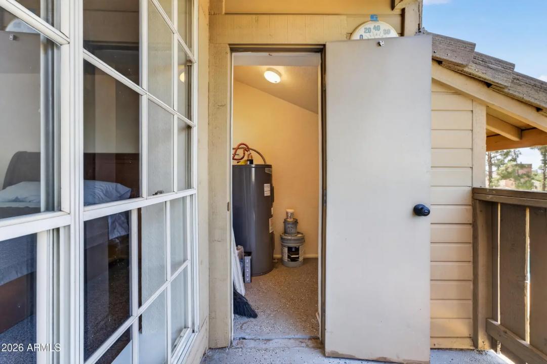 Real Estate Picture 23