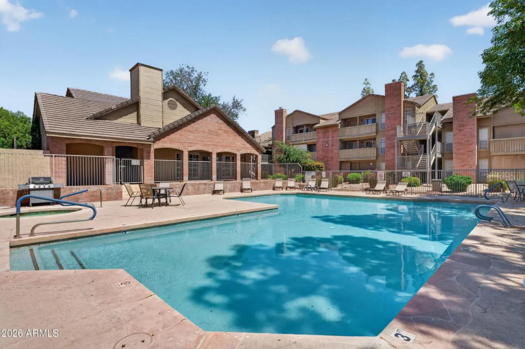 Real Estate Picture 20