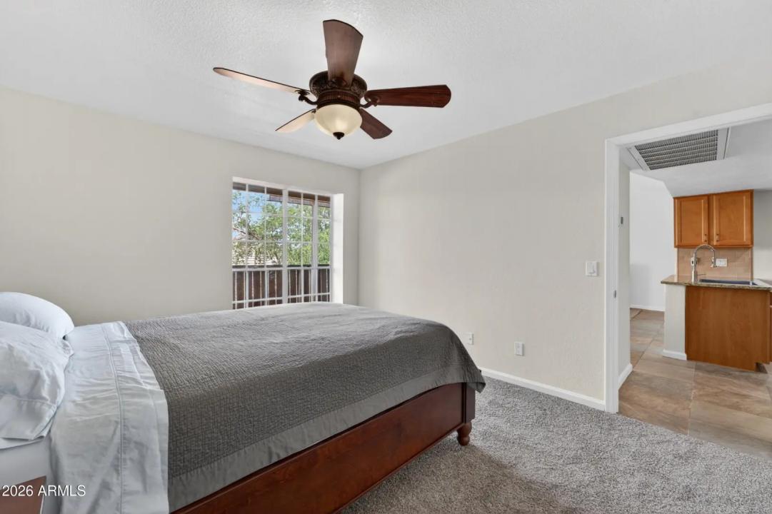 Real Estate Picture 15