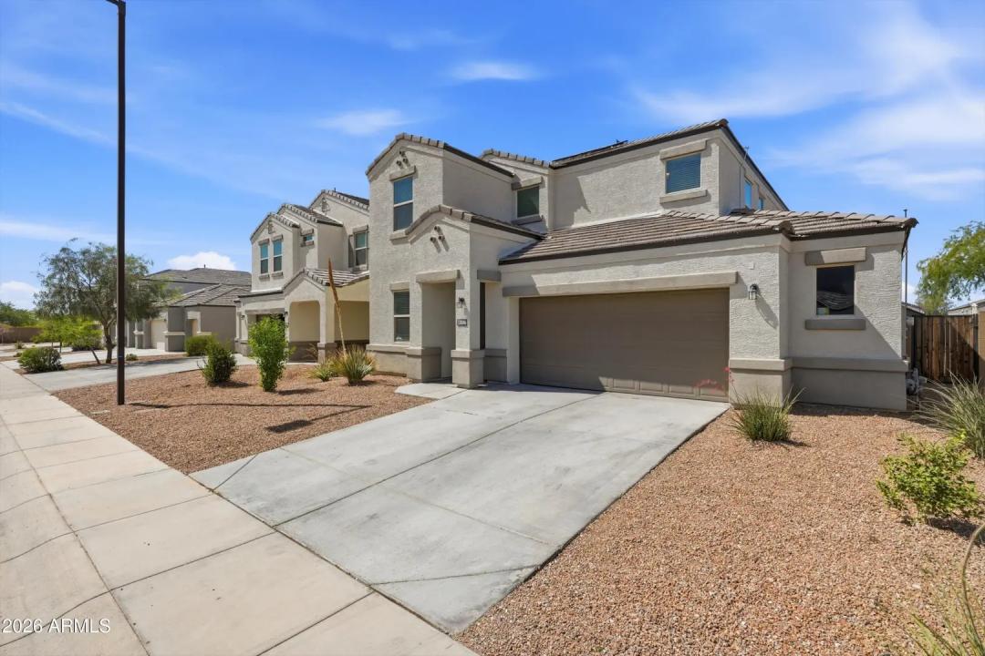 Real Estate Picture 2