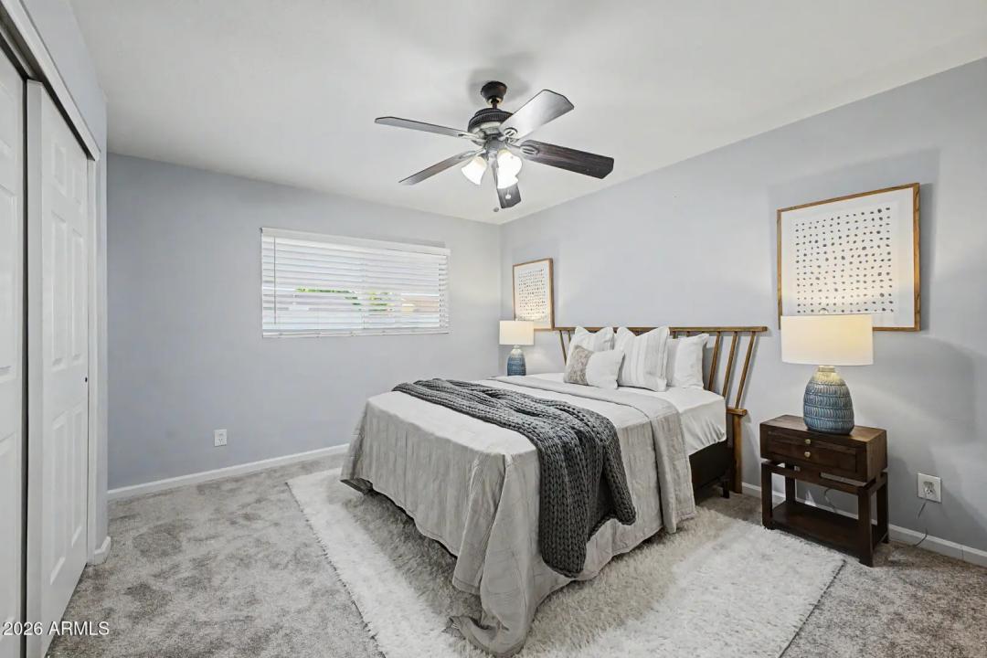 Real Estate Picture 15