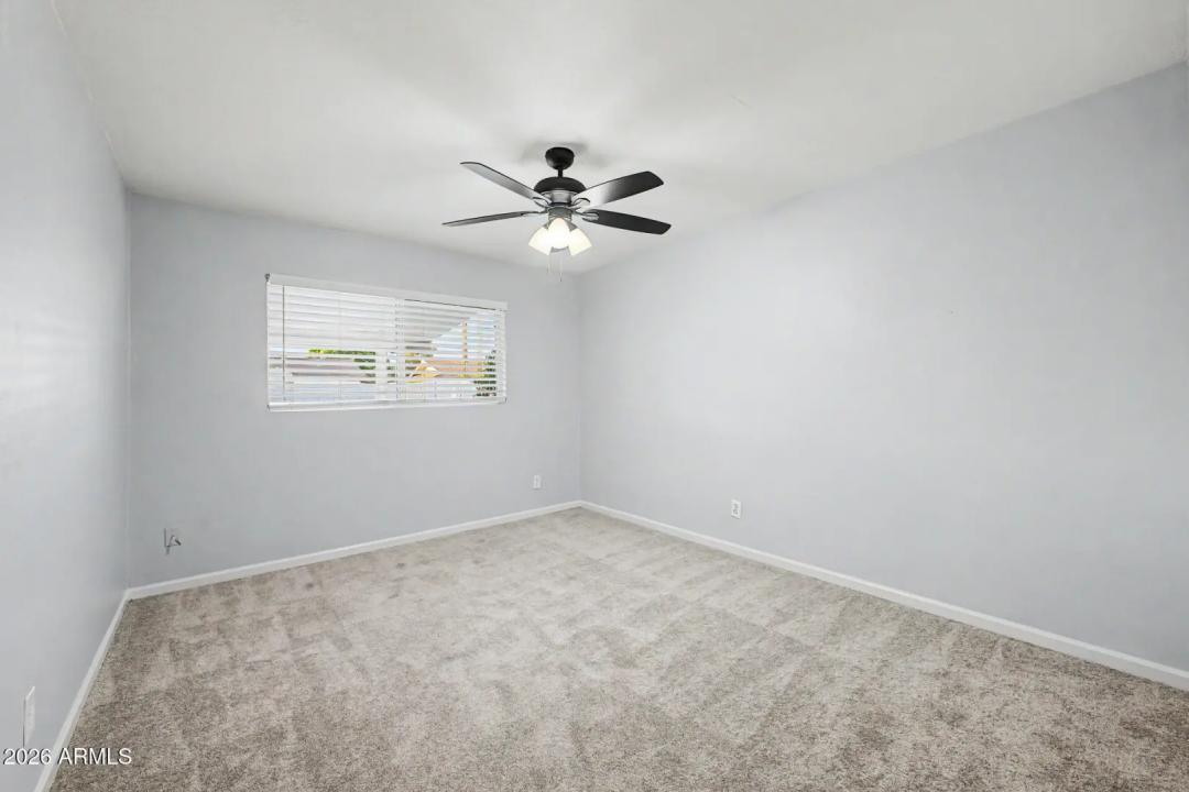 Real Estate Picture 18